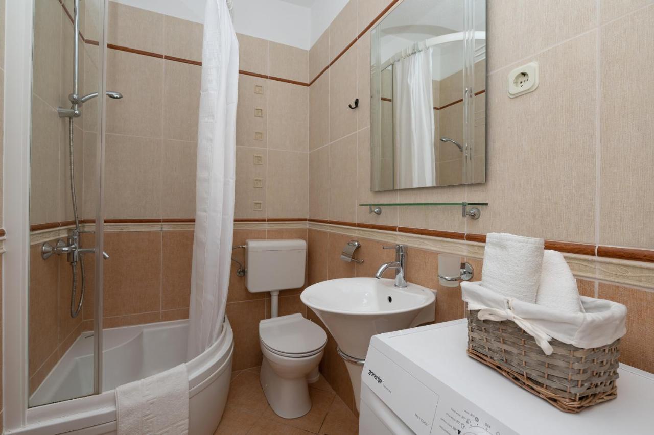 Apartments Talija Drašnice Extérieur photo