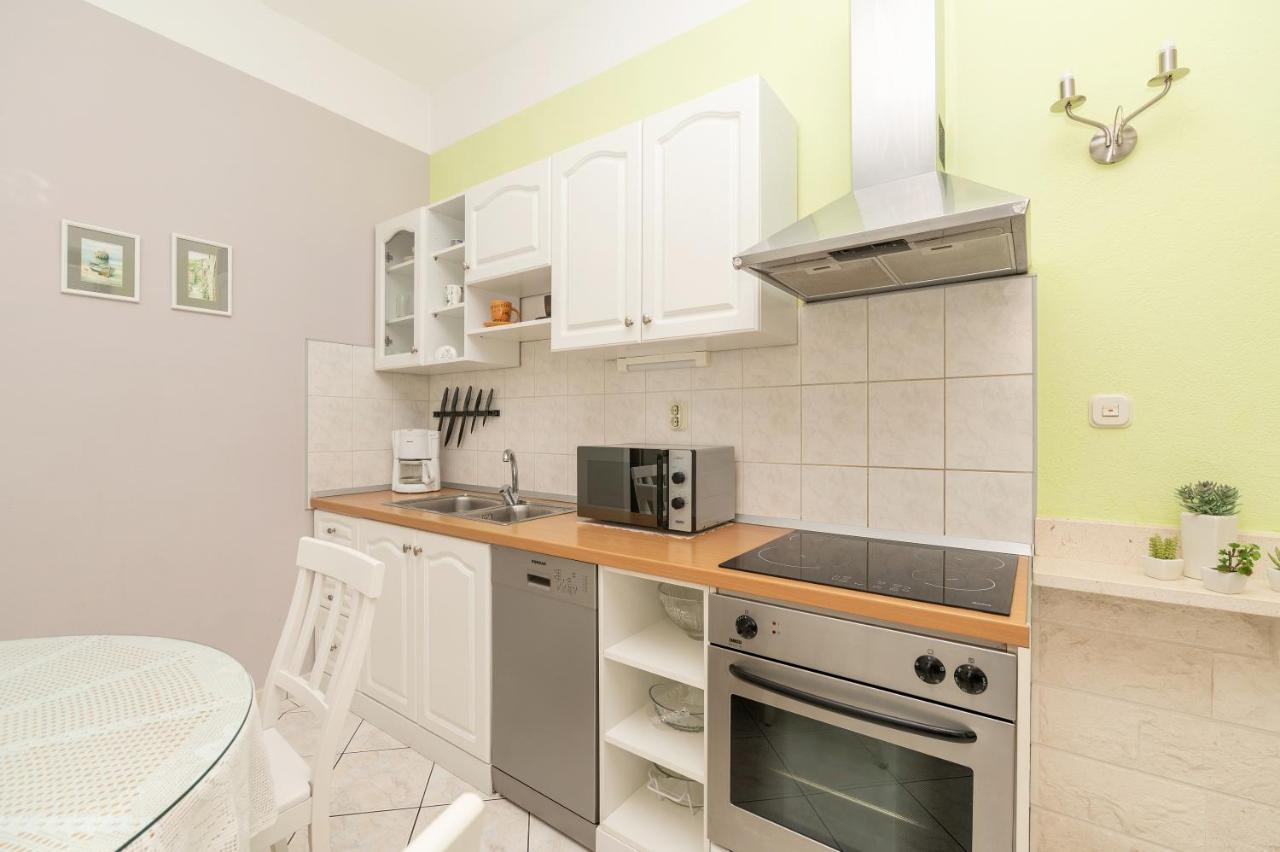 Apartments Talija Drašnice Extérieur photo